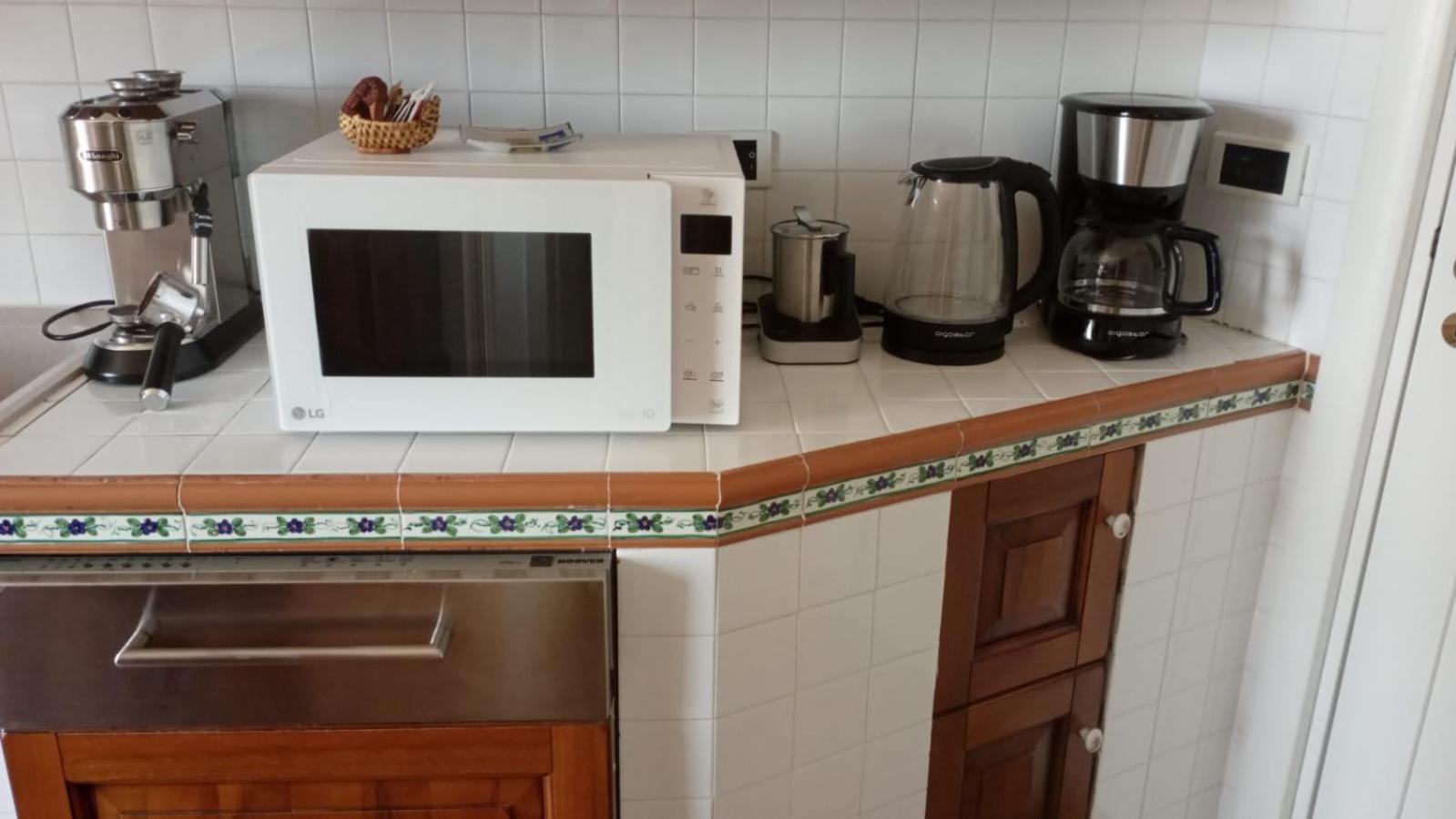 Velalatina Residence B&B Soverato - Camera Maestrale & Camera Tramontana 소베라토마리나 외부 사진